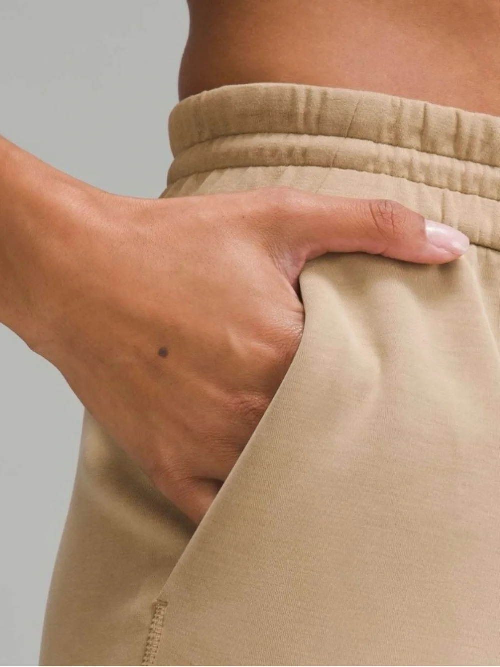 Lululemon Softstreme High-Rise Straight-Leg Cropped Pant Women's Filbert Tan 8
